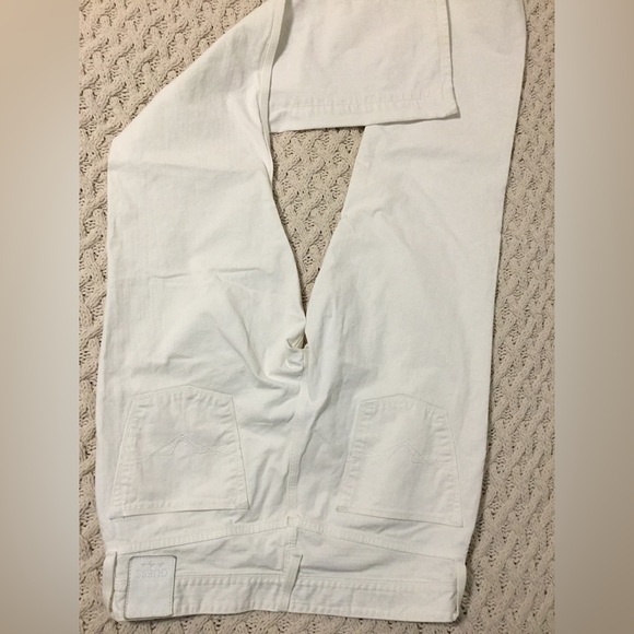 Guess 1981 women’s jeans - Picture 2 of 3